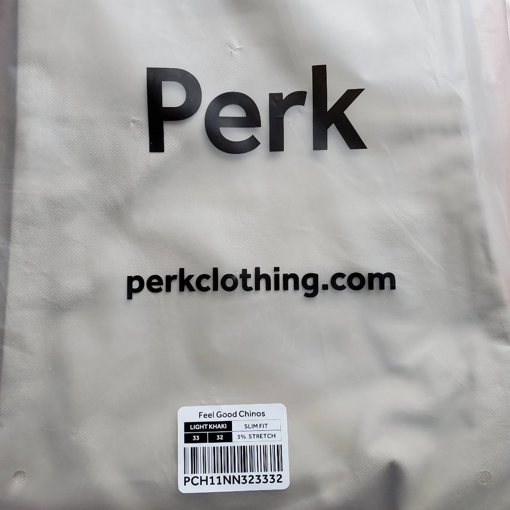 NEW Mens PERK Feel Good Chinos Slim Fit / Stretch - light khaki. Size 33x32